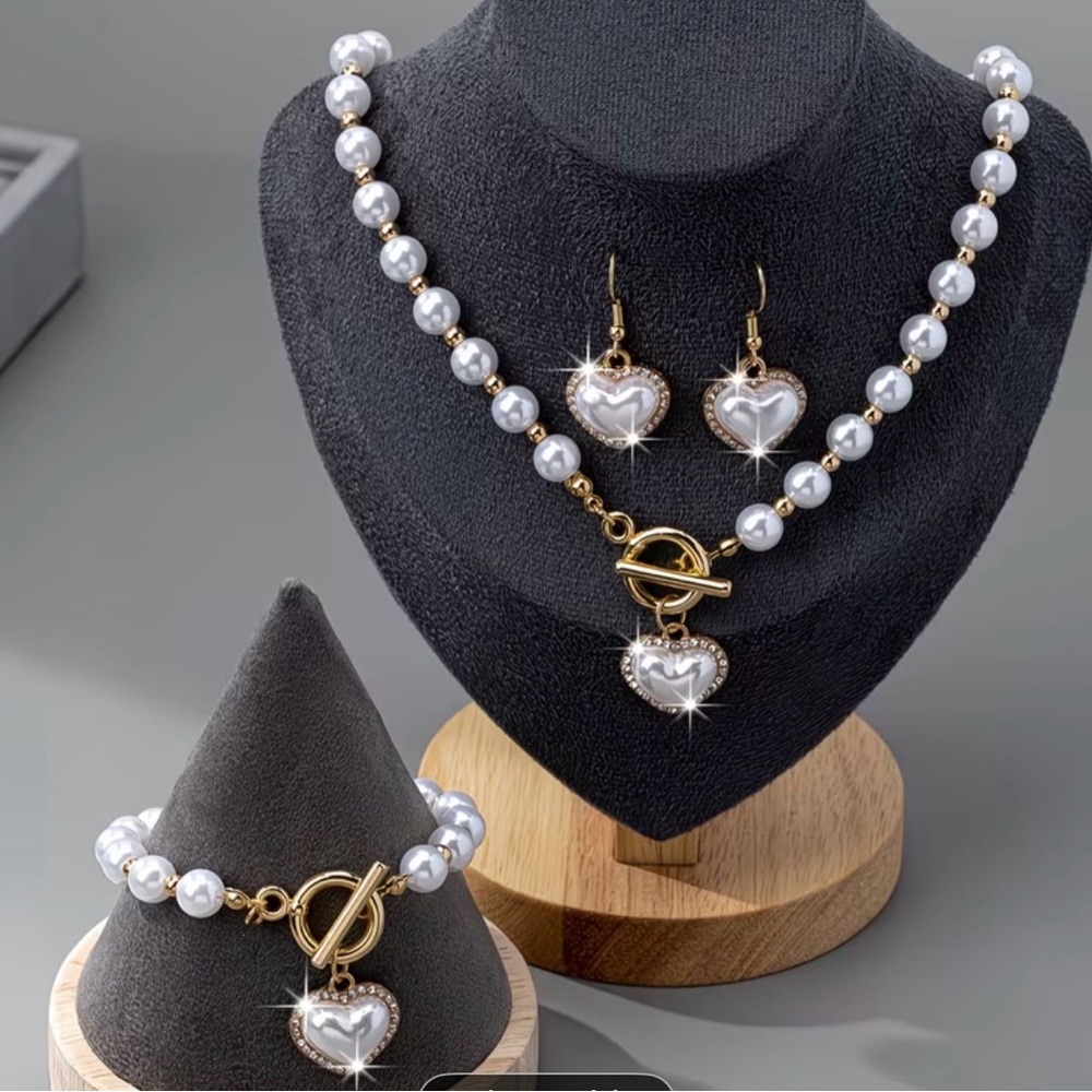 Elegant Faux Pearl Jewelry Set Gold Heart Pendant Necklace, Bracelet & earrings